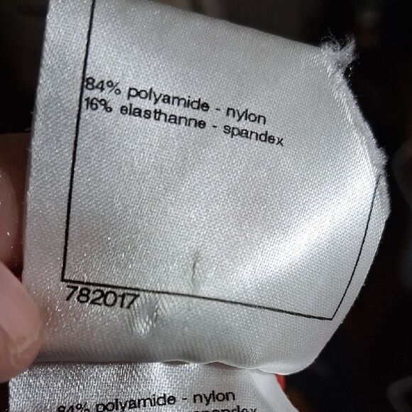 CHANEL Orange Tank Top with Navy and Yellow Accents Size 36 EURO - Picture 15 of 16